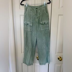 American Eagle Wide Leg Green Cargos